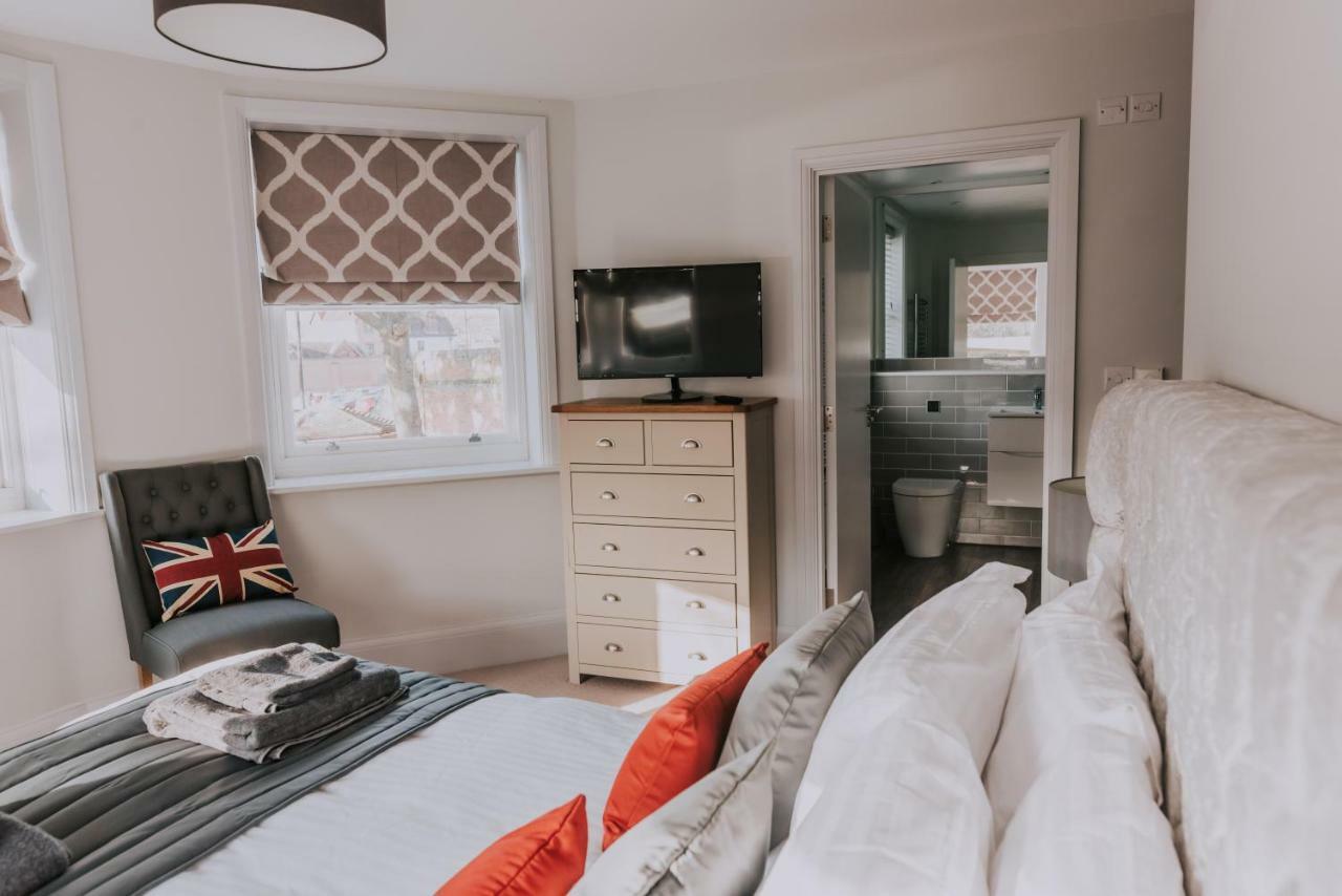 Cavendish House With Secure, Allocated Parking, 2 Mins Walk From Windsor Castle Exterior photo
