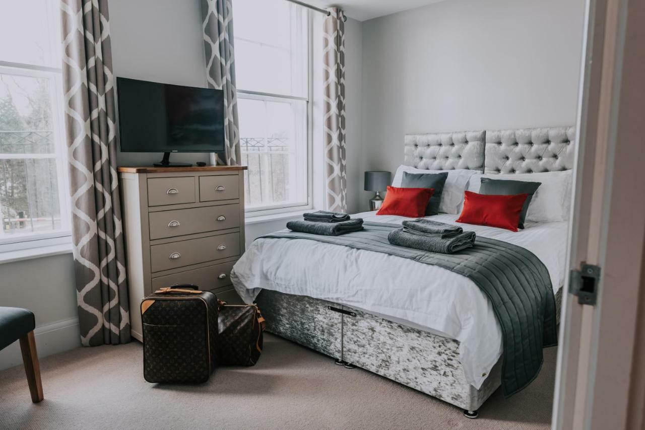 Cavendish House With Secure, Allocated Parking, 2 Mins Walk From Windsor Castle Exterior photo